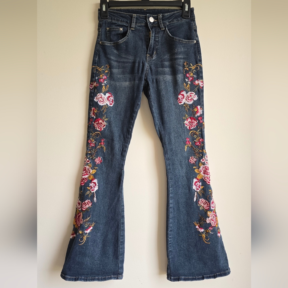 Embroidered Floral Jeans Size 2